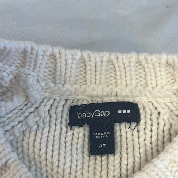 GAP Cream Cable Knit Cardigan with Floral Detail - Picture 2 of 5
